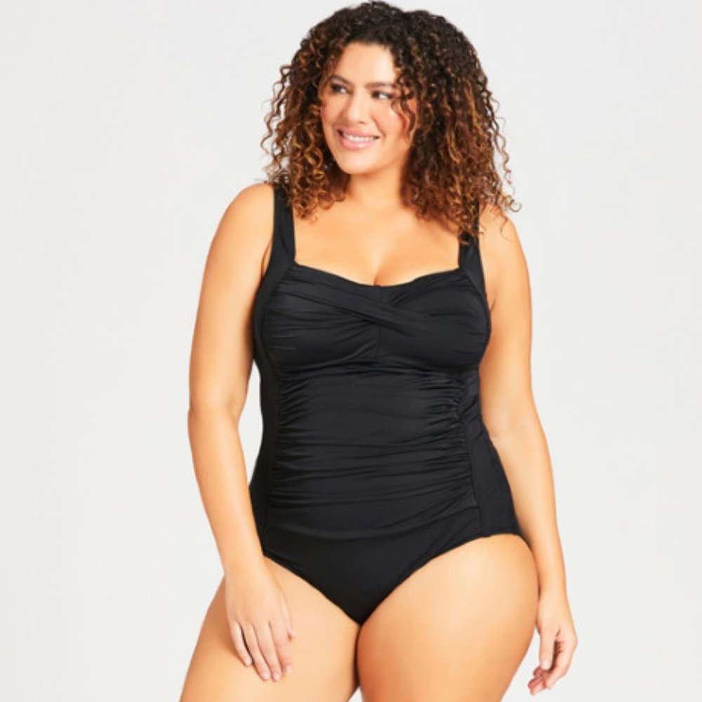 Avenue Twist Front 1 Pc Swimsuit, Size 24